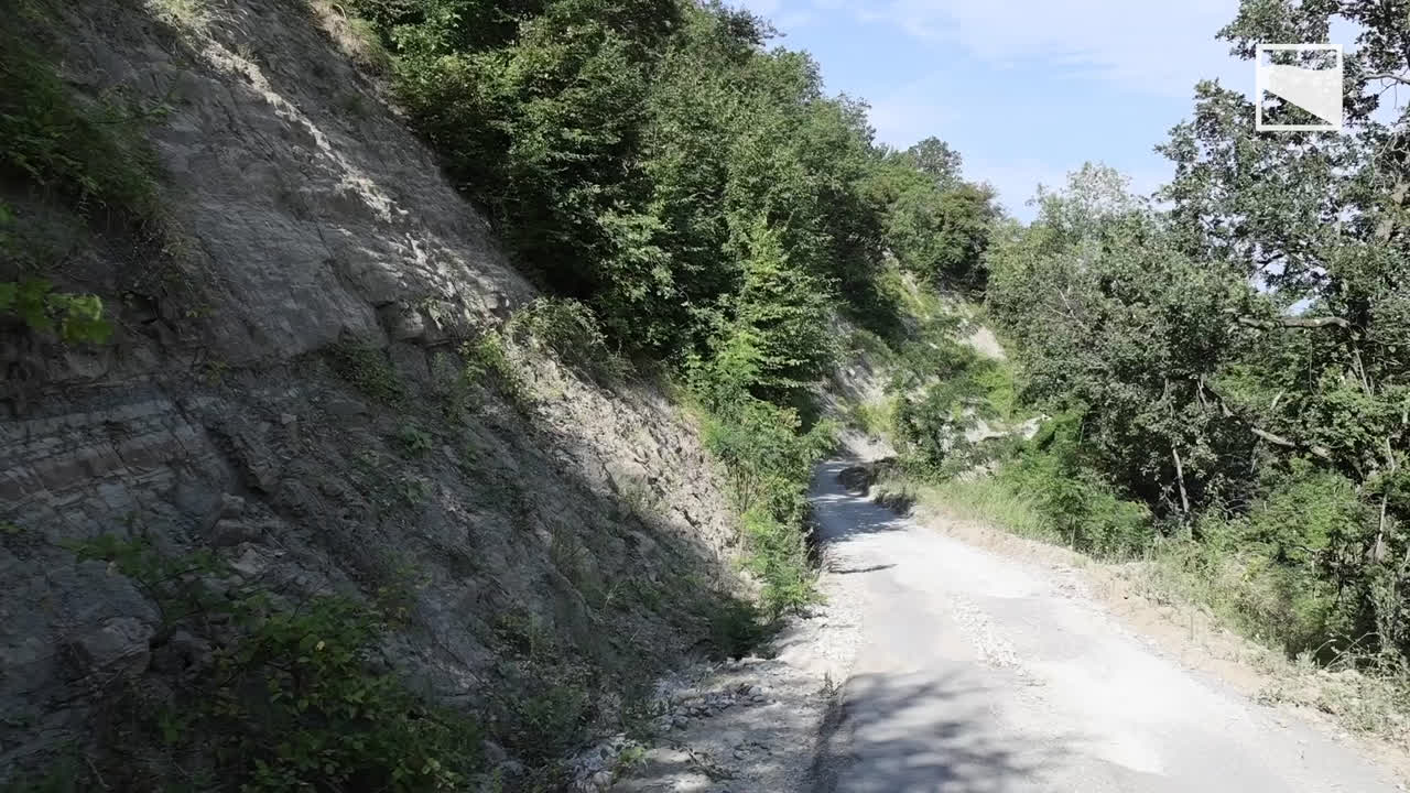 Post alluvione, il sopralluogo del presidente de Pascale a Roncofreddo e Mercato Saraceno - immagine di copertina del video