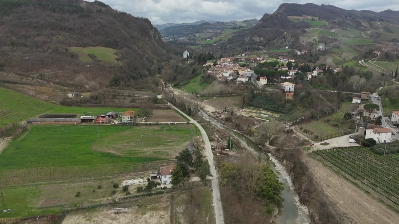 Alluvione / Avanzamento lavori lungo l'asta del fiume Senio - immagine
