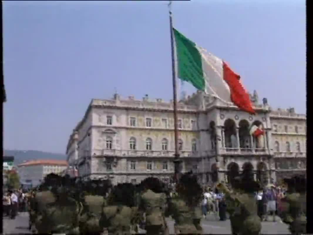 Il Tricolore in duecento anni di storia d'Italia - immagine